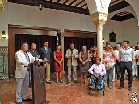 Inauguración de la exposición de artesanía de la Escuela Della Robbia
